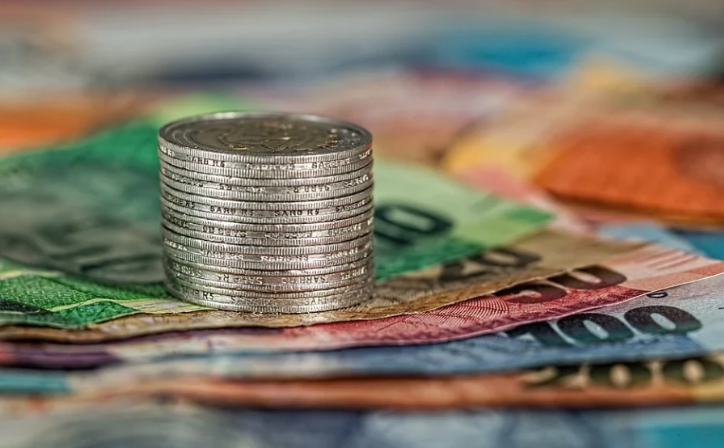 若美元再貶0.8%,全球貨幣戰將燃爆!歐元、人民幣不斷升值,多國本幣匯率大幅波動!