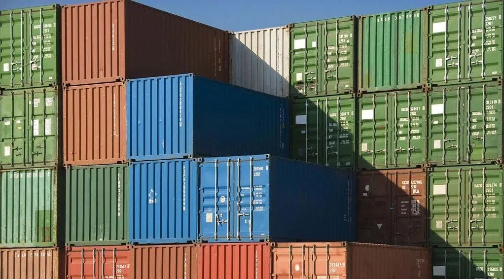 美國、英國、澳大利亞、馬來西亞等多國港口出現“死亡擁堵”！