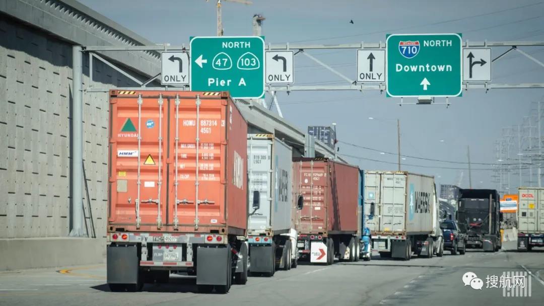 美國(guó)最大港新冠爆發(fā)700名碼頭工人感染,恐面臨關(guān)閉!洛杉磯港出臺(tái)獎(jiǎng)勵(lì)新政改善擁堵