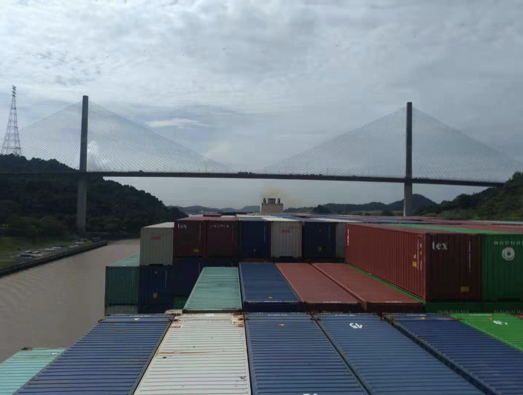 船載集裝箱落水事故為何頻發？