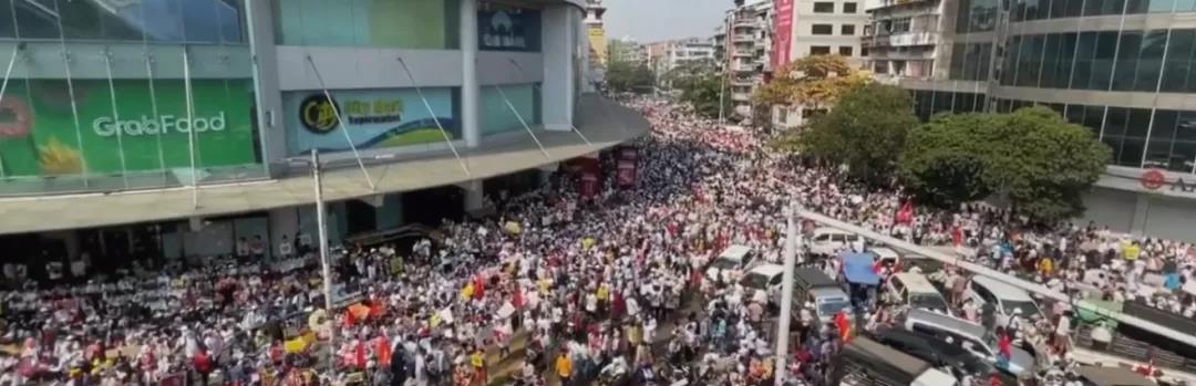 出貨注意！港口無法清關(guān)，船公司停運，銀行關(guān)門；運輸物流業(yè)遭受重創(chuàng)！