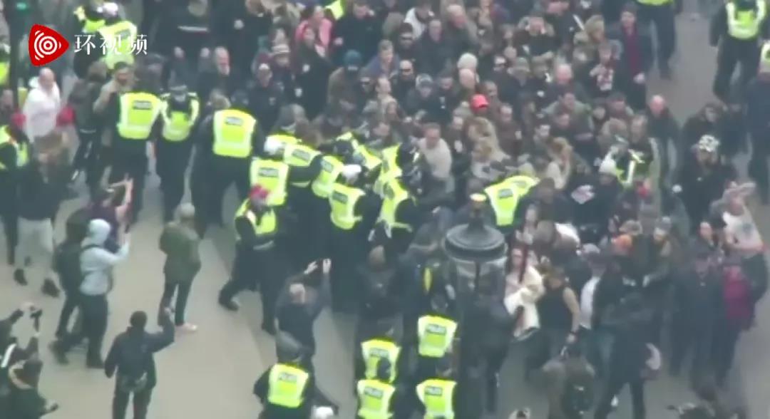 外貿(mào)預(yù)警!美國(guó)多地游行集會(huì),德國(guó)、英國(guó)上萬(wàn)人反疫情封鎖大游行!這些港口被進(jìn)口貨物擠爆……