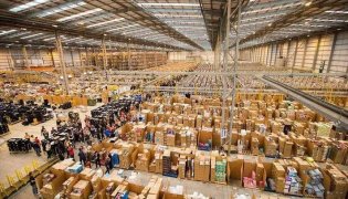 <b><font color='#FF0000'>門到門服務電器海外倉：打造無縫的全球供應鏈</font></b>