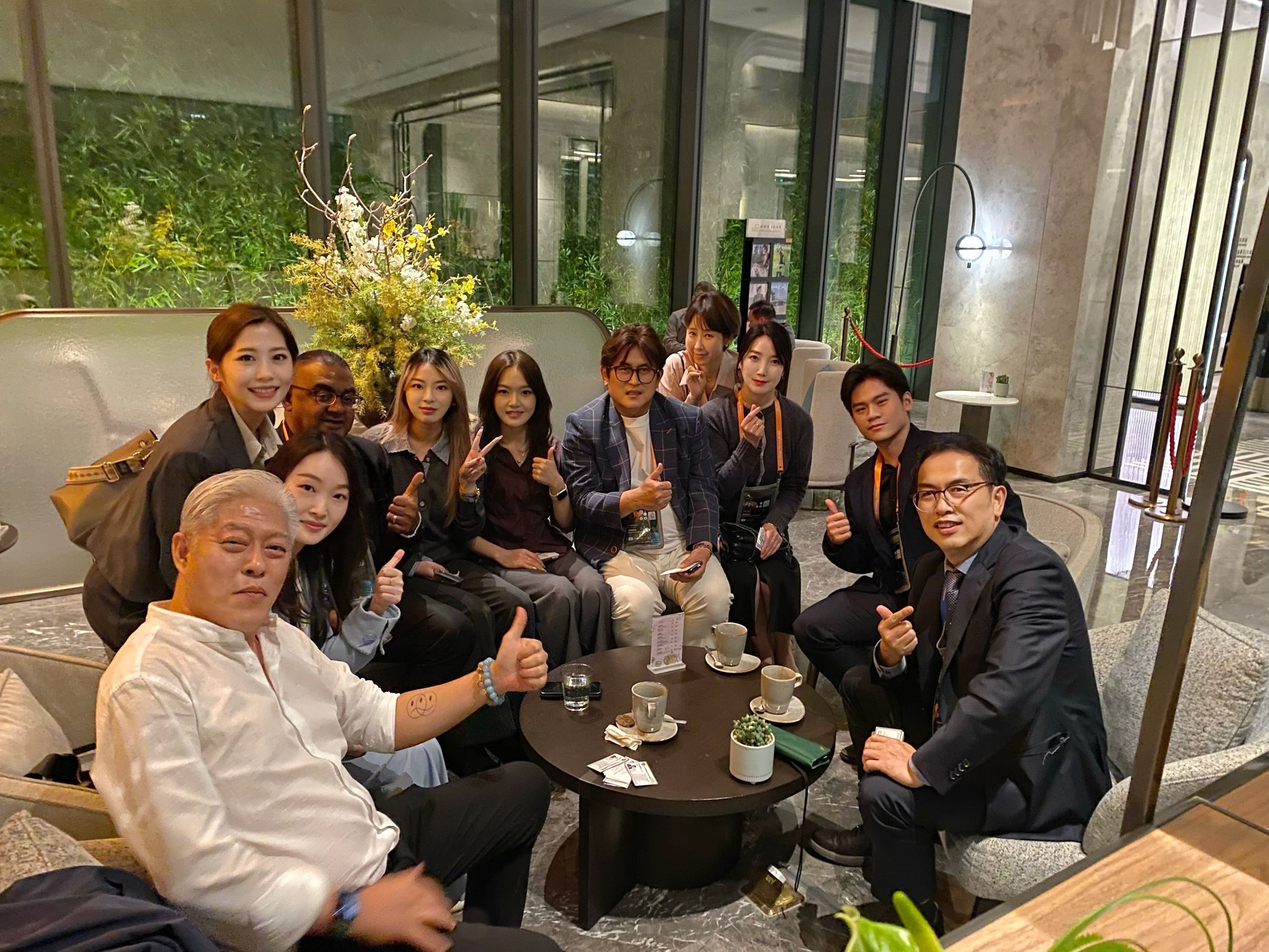 攜手共贏，開創全球物流合作